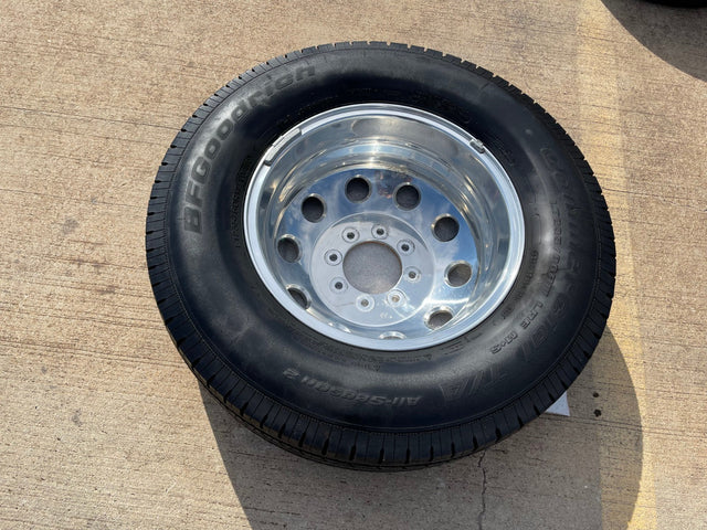 17" Dodge Ram 3500 DUALLY OEM wheel rim 2415 REAR ALCOA 2016 2017 2018 8x165 Texas Truck Tire