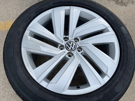 20" VW Atlas OEM wheel rim tire 70076 Audi Q7 Q8 2020 2021 2022 2023 2024 2025 Texas Truck Tire