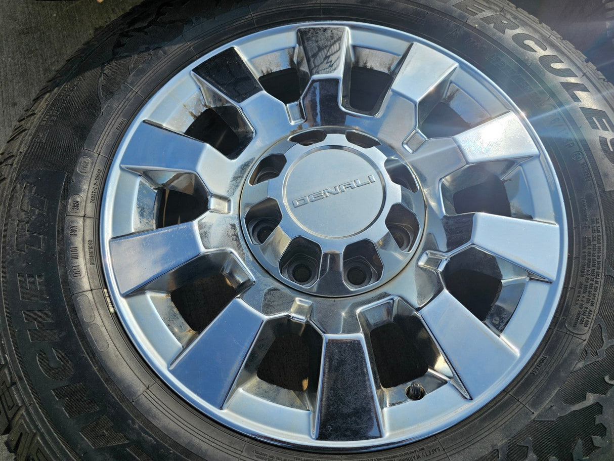20" GMC Sierra 2500 3500 DENALI OEM 5704 wheels rims tires HERCULES Texas Truck Tire