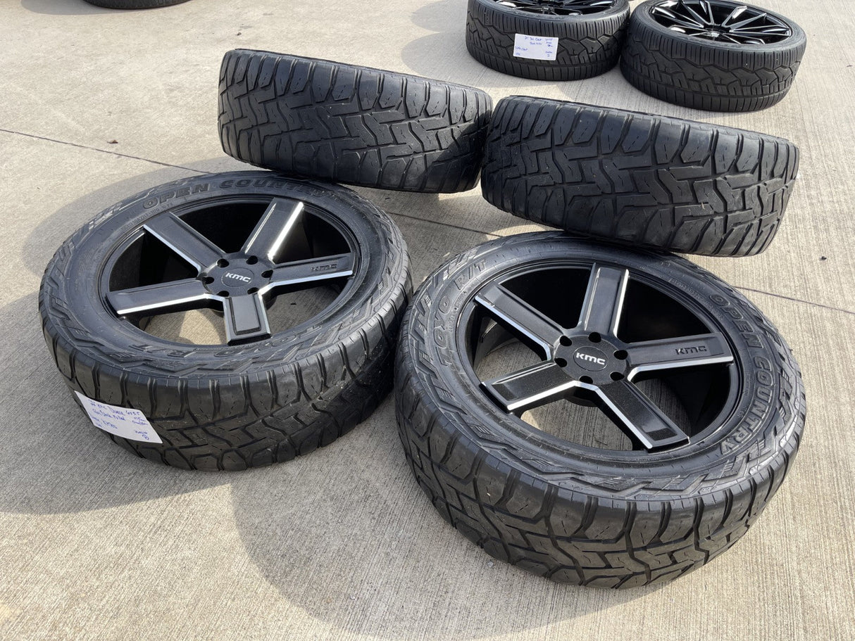 22x9 22" KMC Duece KM702 Chevy Silverado RAM wheels rims 6x139 6x5.5 tires TOYO Texas Truck Tire