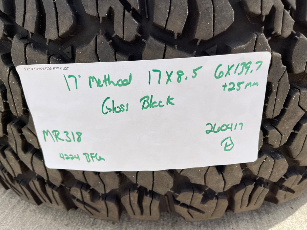 17x8.5 17" Method Racing MR318 Silverado RAM Tacoma wheels rims 6x139 6x5.5 35" Texas Truck Tire