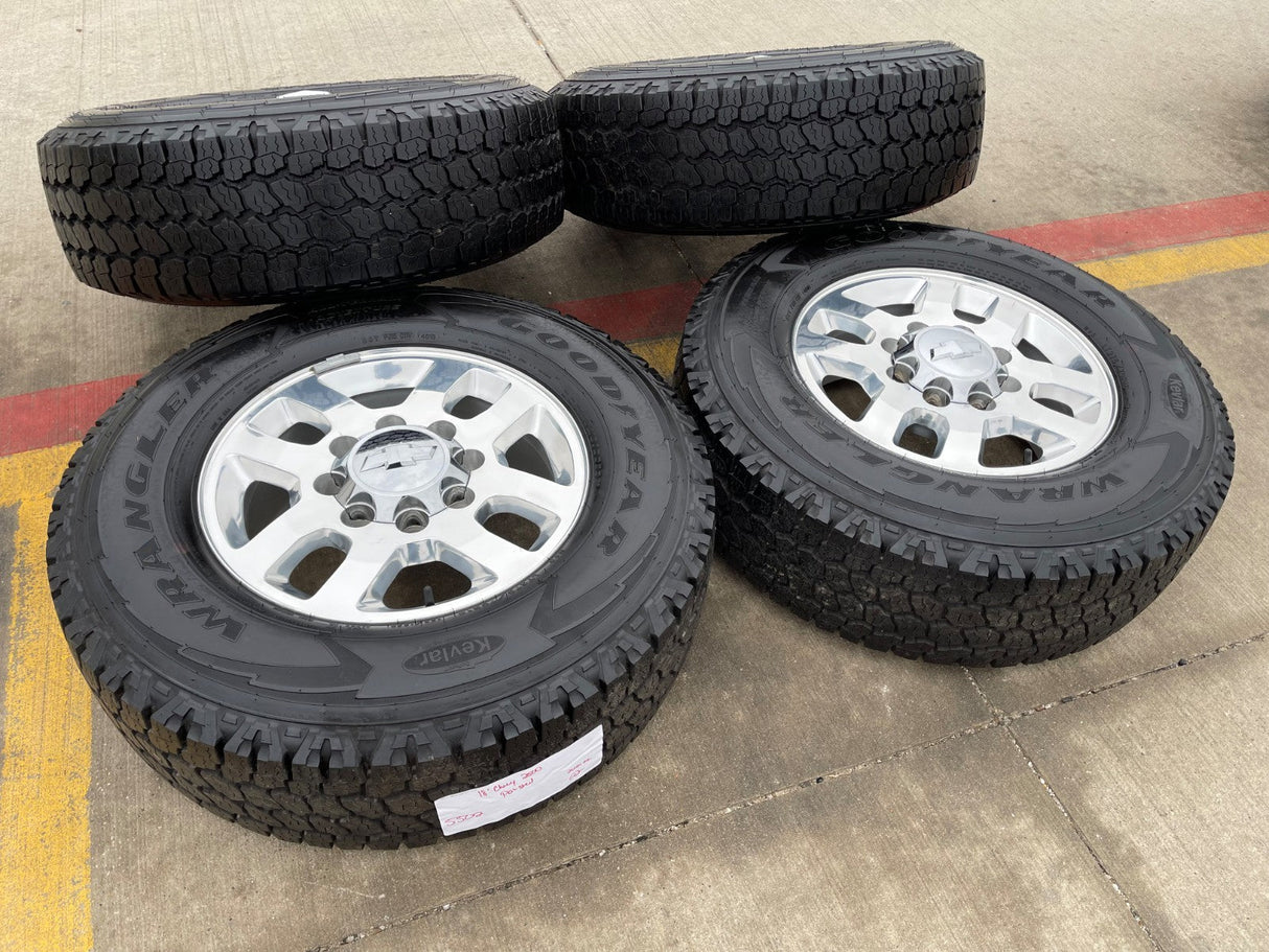 18" Chevy Silverado GMC Sierra 2500 3500 OEM 5502 wheels rims tires GOODYEAR Texas Truck Tire