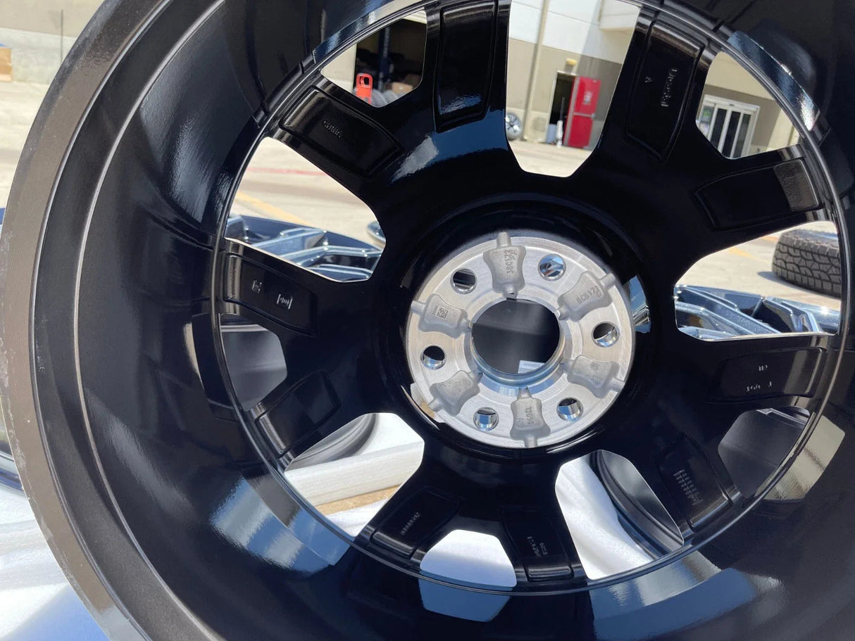 24" GMC Yukon Sierra Chevy Tahoe Escalade V OEM wheels rims 2025 2026 NEW Texas Truck Tire