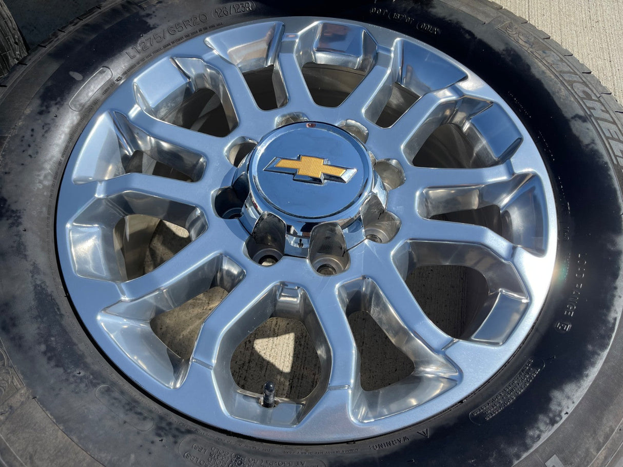20" Chevy Silverado HIGH COUNTRY GMC Sierra AT4 2500 3500 OEM 95685 wheels rims Texas Truck Tire