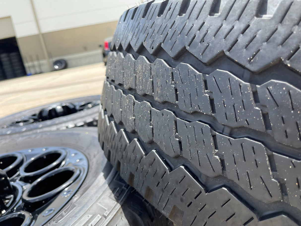 20" Ford F-250 F-350 OEM black TREMOR wheels rims 10299 10484 tires Texas Truck Tire