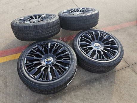 24" Chevy Tahoe Silverado OEM High Country wheels rims 2025 2026 NEW MICHELIN Texas Truck Tire