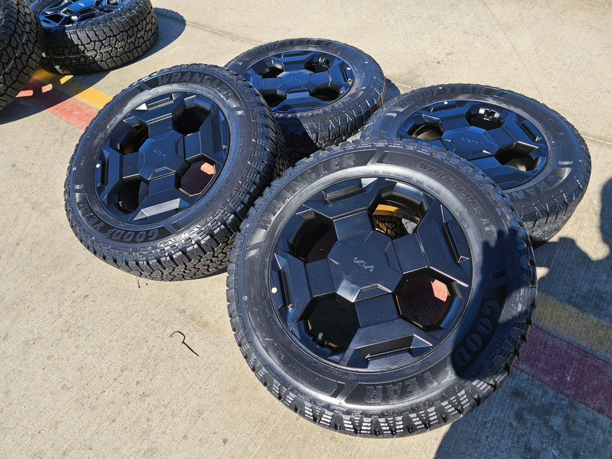 17" Kia Sorento X-PRO OEM wheels rims tires Telluride Sedona 2025 2026 tires NEW Texas Truck Tire