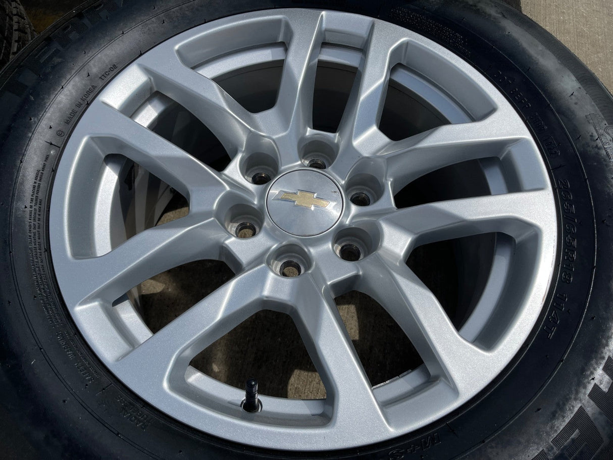 18" Chevy Silverado Suburban Tahoe OEM 5912 wheels rims GMC Yukon Sierra IRONMAN Texas Truck Tire