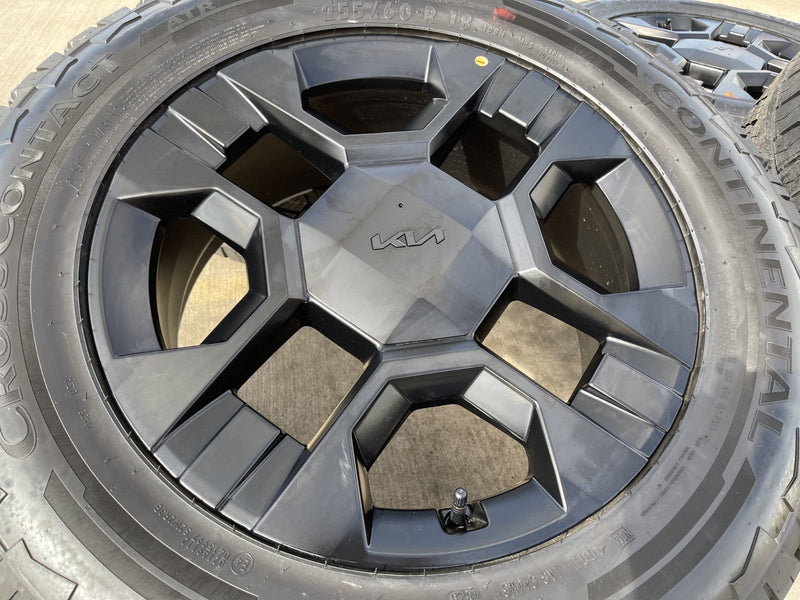 18" Kia Telluride X-PRO OEM wheels rims Sorento Sedona CONTINENTAL 2026 2027 NEW Texas Truck Tire