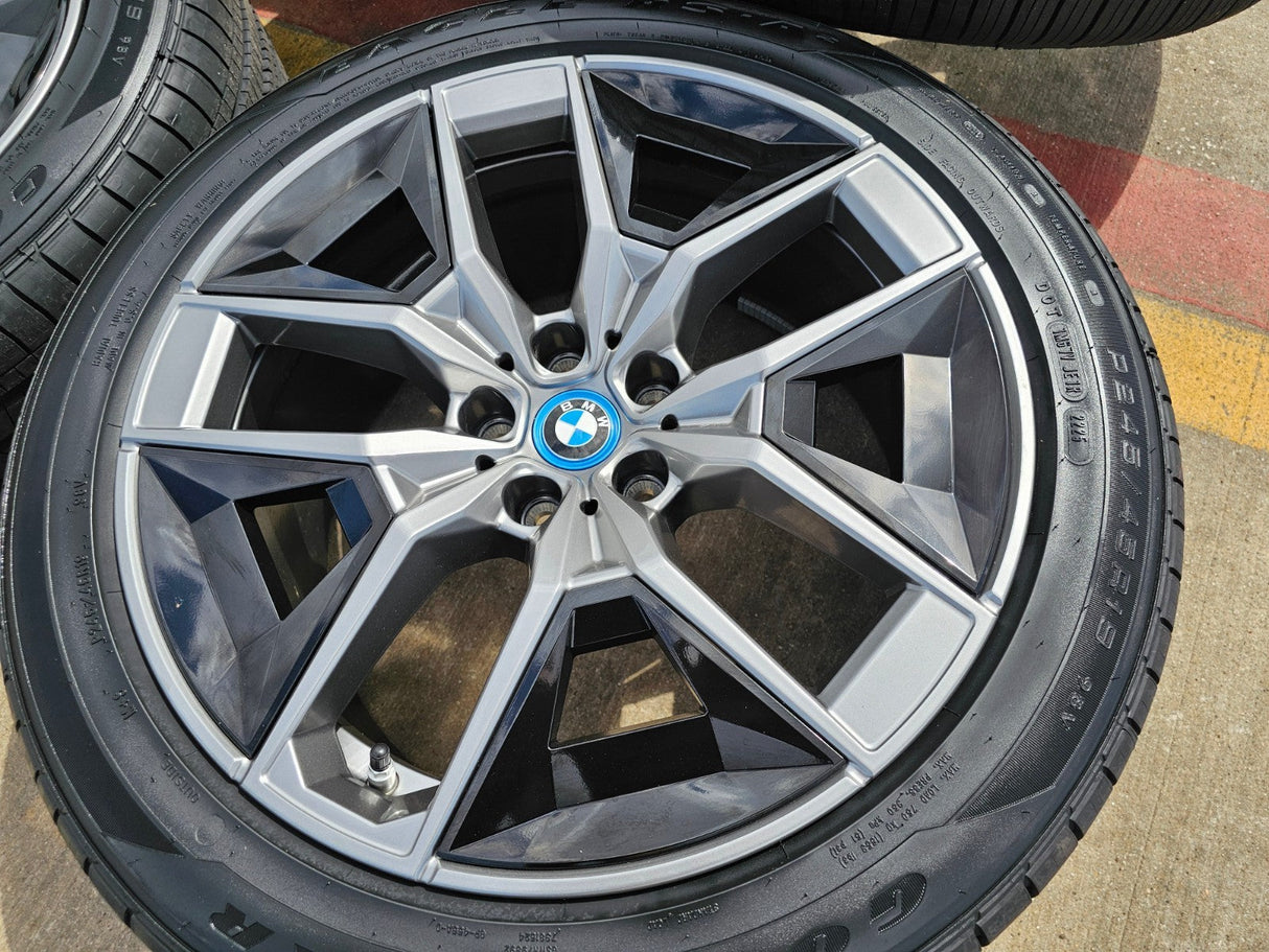 19" BMW OEM 5 Series wheels rims 86710 5x112 G60 i5 2024 2025 2026 NEW Texas Truck Tire