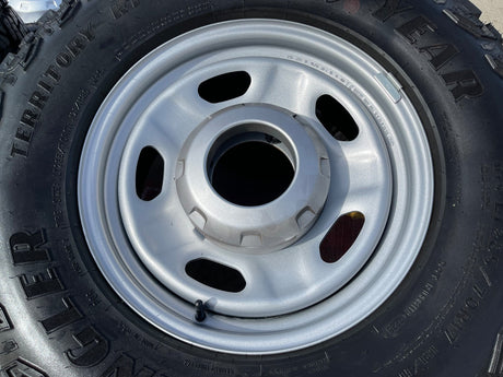 17" Ford F-250 F-350 OEM 3828 wheels rims tires GOODYEAR TERRITORY A/T 33" NEW Texas Truck Tire