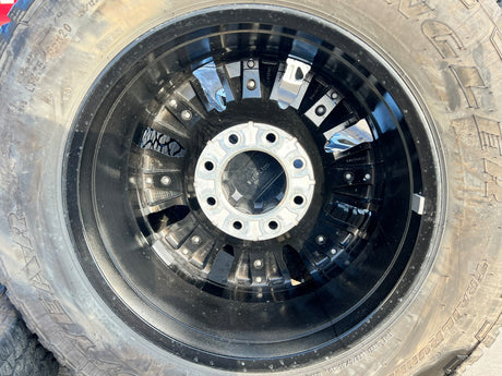 20" GMC Sierra AT4X 2500 3500 OEM wheels rims 5958 14138 Chevy Silverado Texas Truck Tire