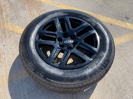 (1) 20" Chevy Silverado Tahoe Suburban ZR2 OEM 5913 wheel rim spare BRIDGESTONE Texas Truck Tire