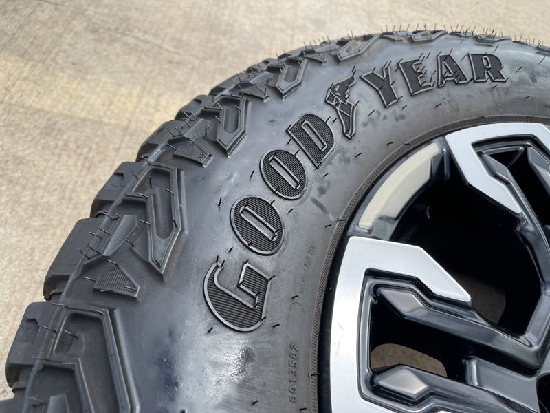 18" Chevy Silverado ZR2 Tahoe TRAIL BOSS Sierra OEM 95415 wheel rim GOODYEAR Texas Truck Tire