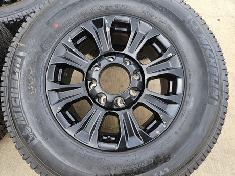 18" Ford F-250 F-350 TREMOR OEM rims wheels 10097 tires NEW MICHELIN A/T2 Texas Truck Tire