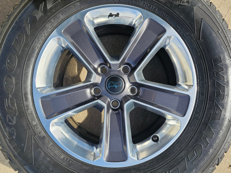 18" Jeep Wrangler Sahara OEM wheel rim 9221 spare 2020 2021 2022 2023 2024 2025 Texas Truck Tire