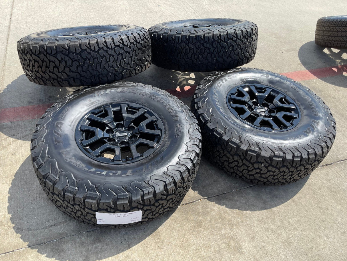 17" Ford F-150 Raptor Bronco OEM rims wheels 10461 tires 37" BFG Texas Truck Tire