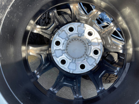 17" Chevy Silverado ZR2 OEM 95751 Beadlock wheels rims Colorado Sierra NEW Texas Truck Tire