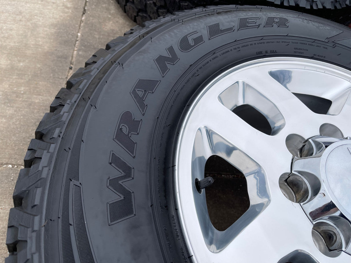18" Chevy Silverado GMC Sierra 2500 3500 OEM 5502 wheels rims tires GOODYEAR Texas Truck Tire