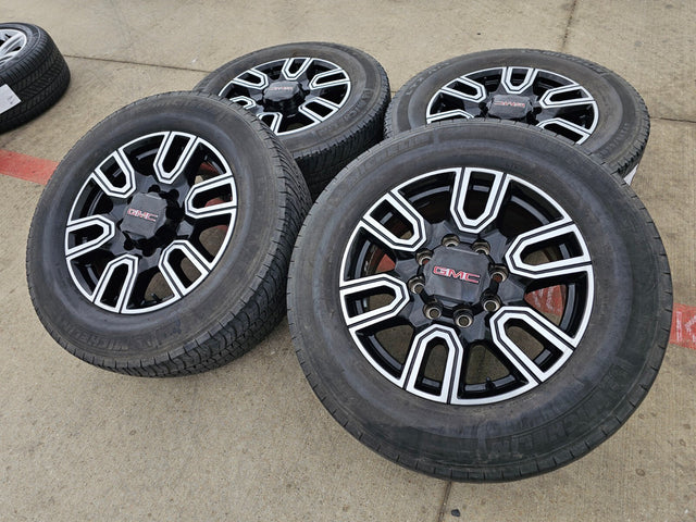 20" GMC Sierra AT4 2500 3500 OEM wheels rims 5950 Silverado MICHELIN Texas Truck Tire