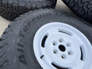 17" Ford Bronco HERITAGE SASQUATCH OEM 10463 wheels rims white 37" BFG NEW Texas Truck Tire