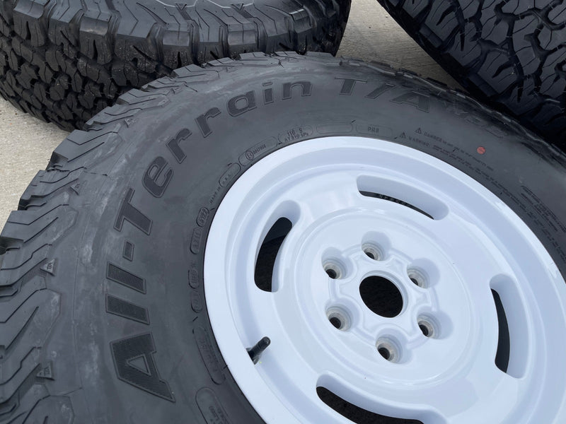 17" Ford Bronco HERITAGE SASQUATCH OEM 10463 wheels rims white 37" BFG NEW Texas Truck Tire