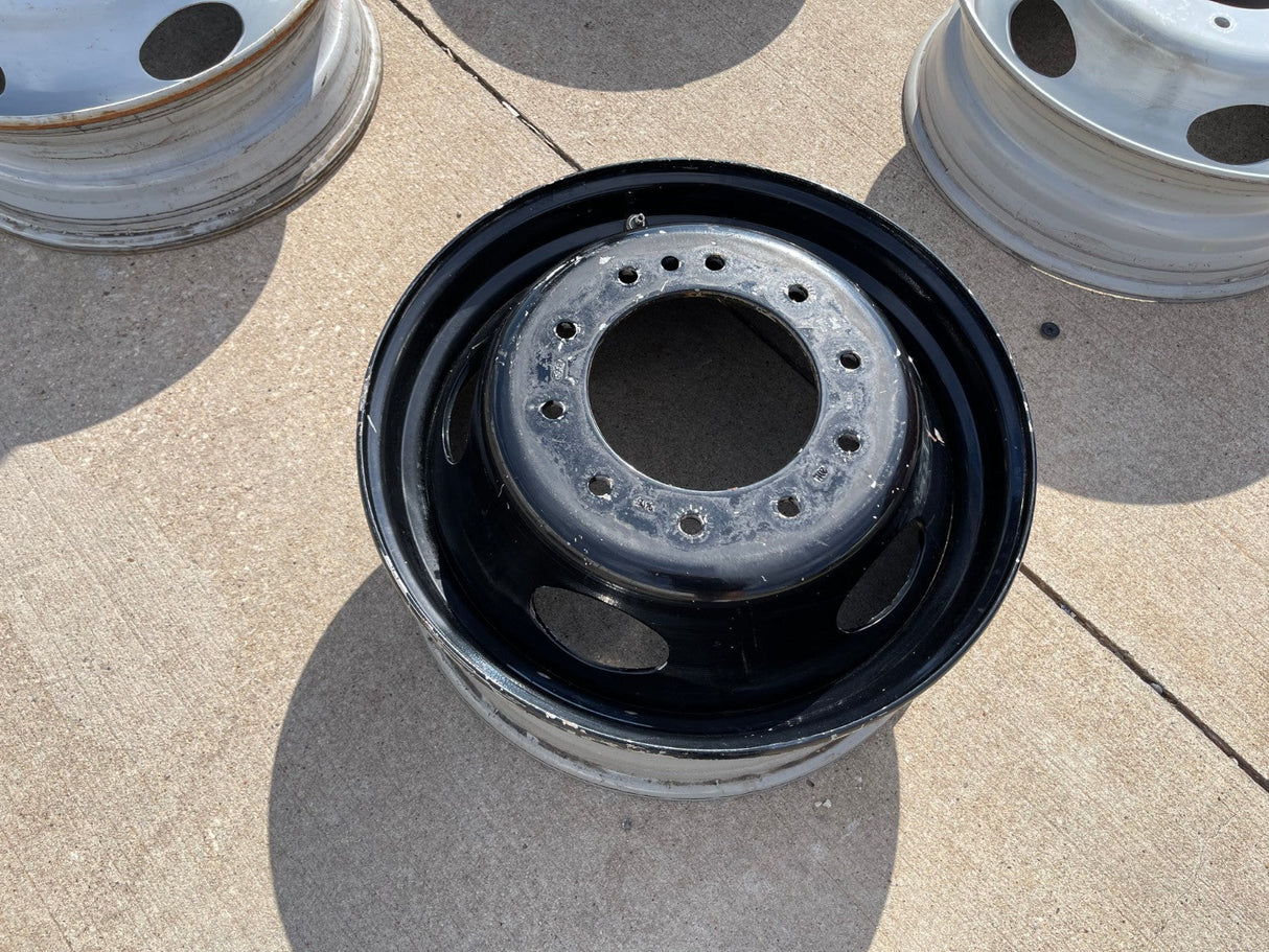19.5" Ford F-450 F-550 Dually rim RAM 4500 OEM 10x225 spare 2023 2024 2025 2026 Texas Truck Tire