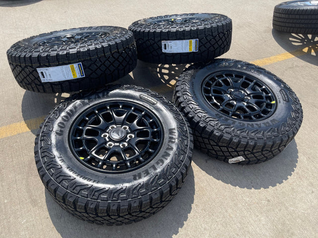 18" Toyota Tundra TSS T FORCE TRD OEM wheels rims Sequoia 2025 2026 2027 NEW Texas Truck Tire
