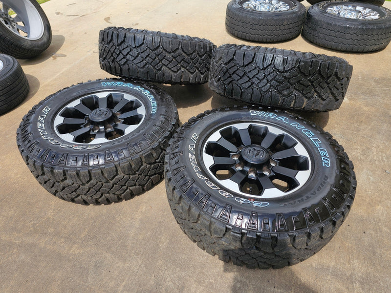 17" Ram 2500 3500 Laramie Power Wagon OEM wheels rims 2599 tires 2024 2025 NEW Texas Truck Tire