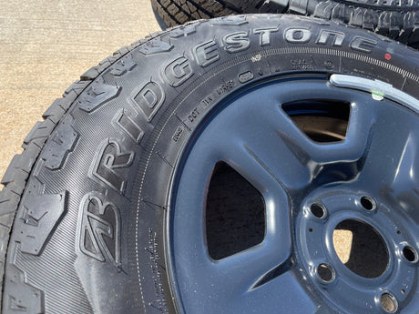 (1) 17" Jeep Gladiator OEM wheel rim 9220 9240 spare Wrangler 2024 2025 2026 NEW Texas Truck Tire