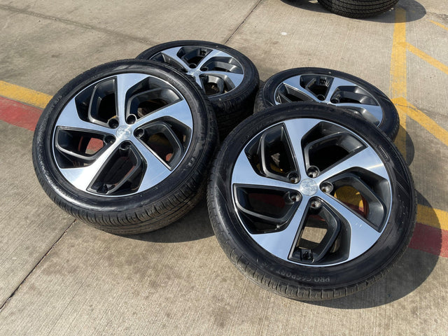 19" Hyundai Tuscon K4 Sonata OEM wheel rims tires 70895 Veloster Genesis Texas Truck Tire