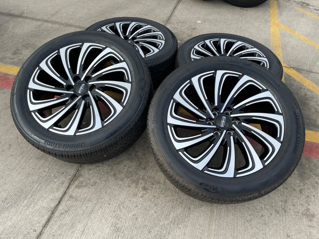 22" Lincoln Navigator OEM 10666 rims wheels BLACK LABEL 2025 2026 BRIDGESTONE Texas Truck Tire