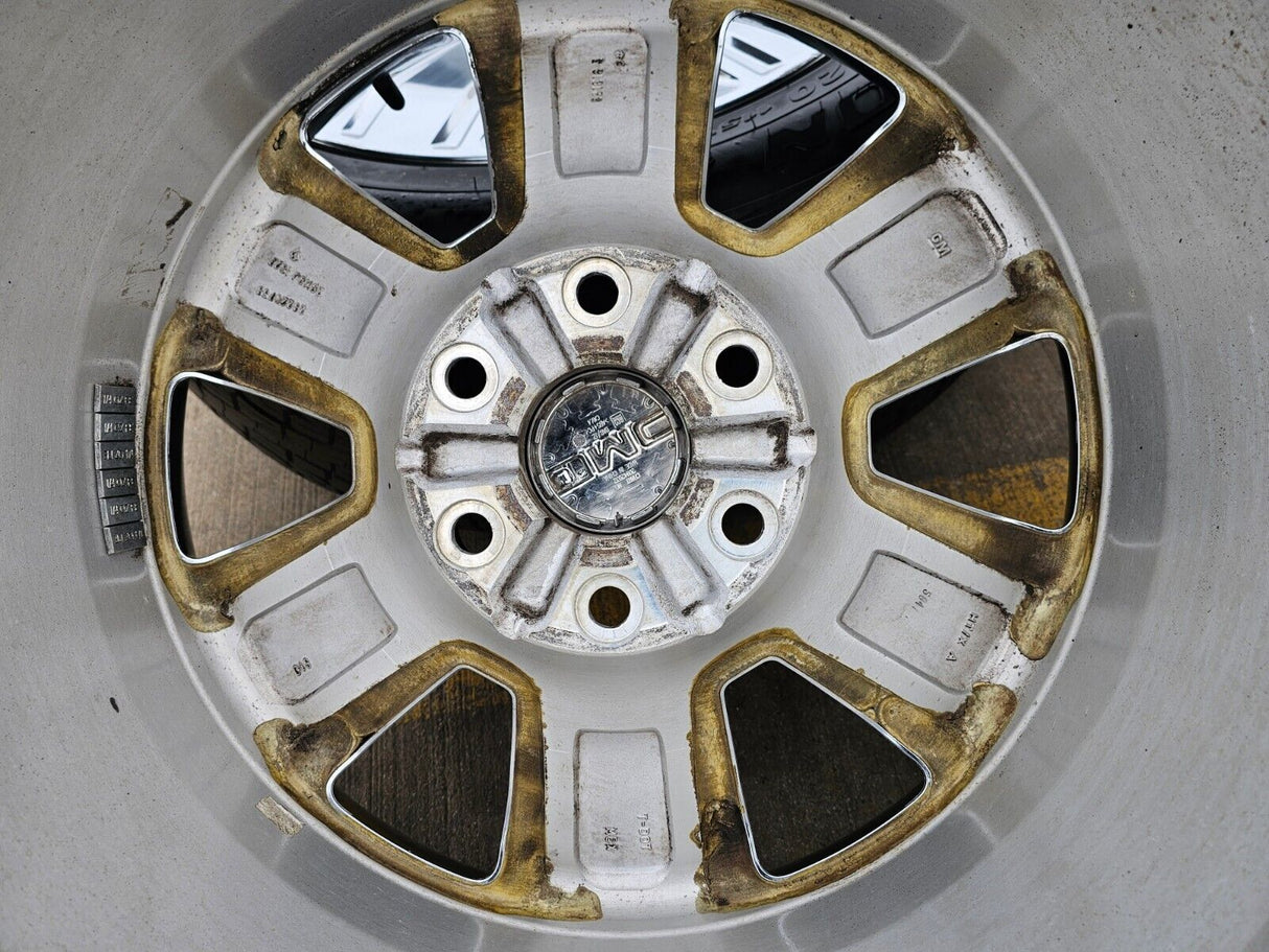 20" GMC Sierra Yukon DENALI OEM wheels rims 5752 chrome tires PIRELLI A/T Texas Truck Tire