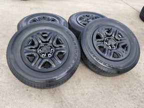 18" Toyota Tundra TSS TRD OEM 99083 75275 wheels rims Sequoia LX600 2025 2026 Texas Truck Tire