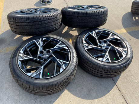 18" Kia K4 K5 OEM 95936 wheels rims Sonata Stinger Forte Optima 2025 2026 NEW Texas Truck Tire