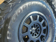 (5) 17" AEV Jeep Wrangler Rubicon OEM Salta wheels rims Gladiator BFG 37" NEW Texas Truck Tire