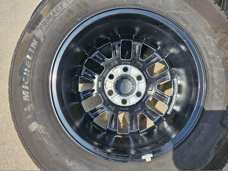18" Toyota Tacoma LIMITED OEM chrome wheels rims 4260 4Runner 2025 MICHELIN NEW Texas Truck Tire