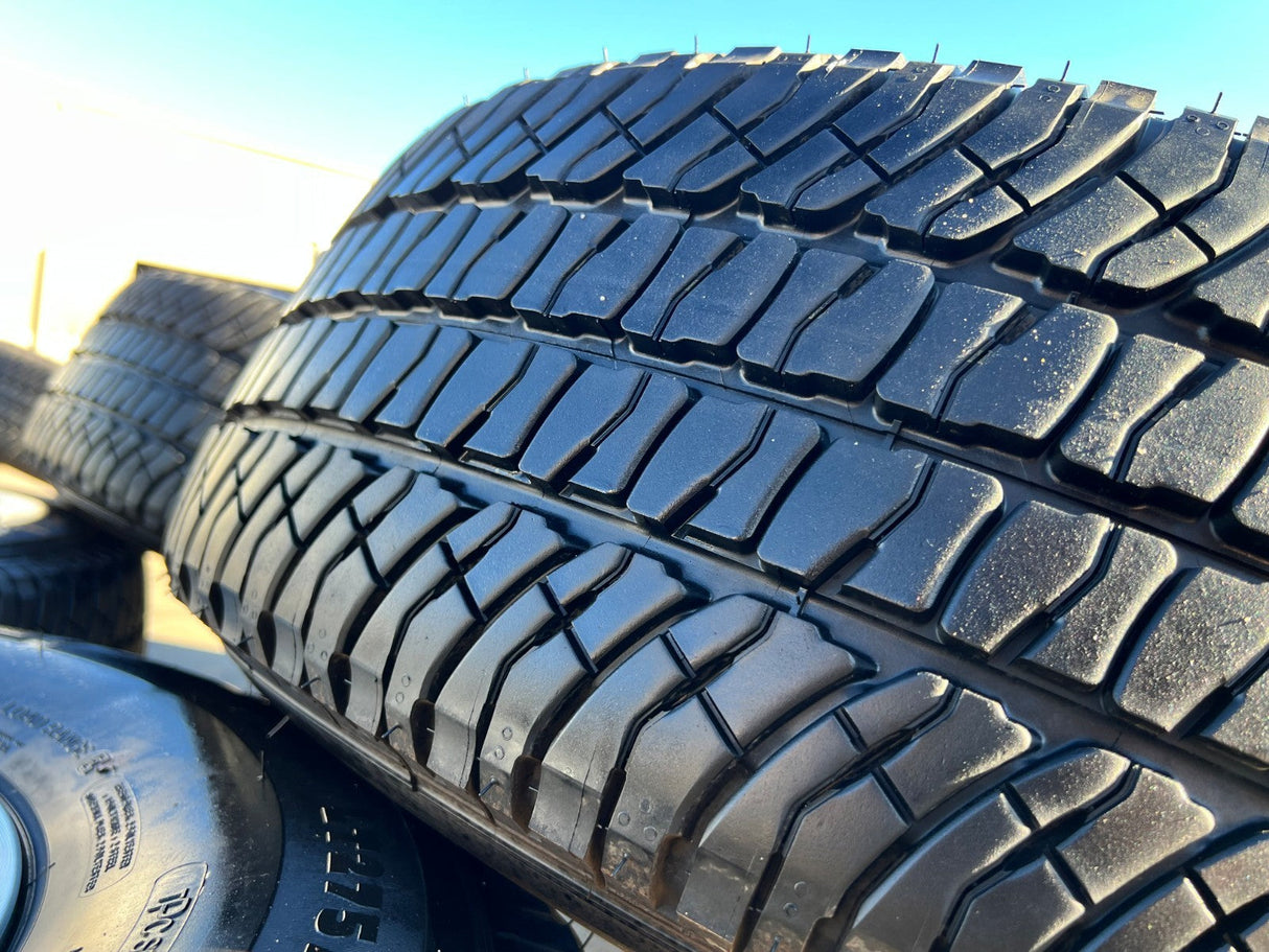 18" Chevy Silverado 2500 3500 OEM 5959 wheels rims MICHELIN LTX A/T2 NEW Texas Truck Tire