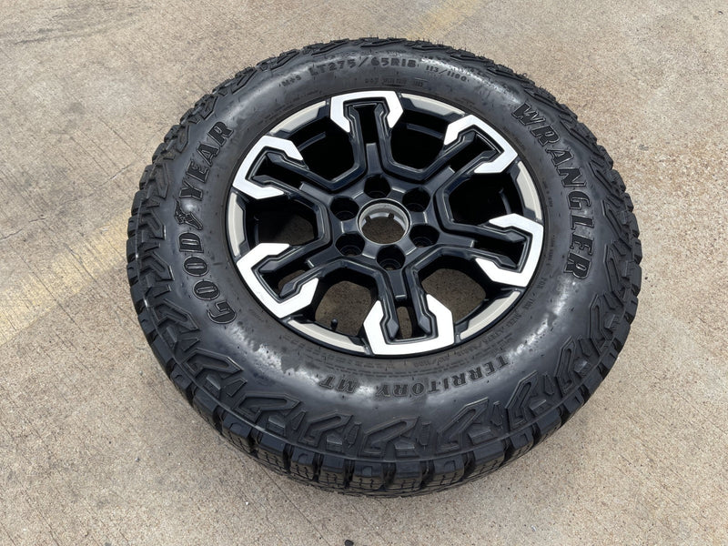18" Chevy Silverado ZR2 Tahoe TRAIL BOSS Sierra OEM 95415 wheel rim GOODYEAR Texas Truck Tire