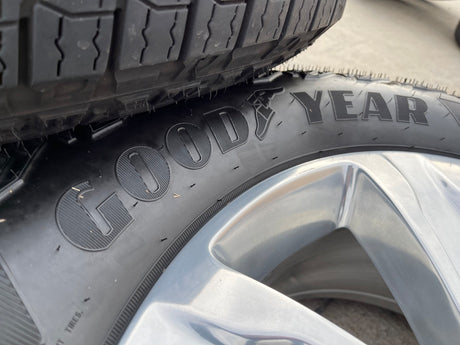20" Ford F-150 Expedition OEM rims wheels polished 10004 tires GOODYEAR A/T Texas Truck Tire
