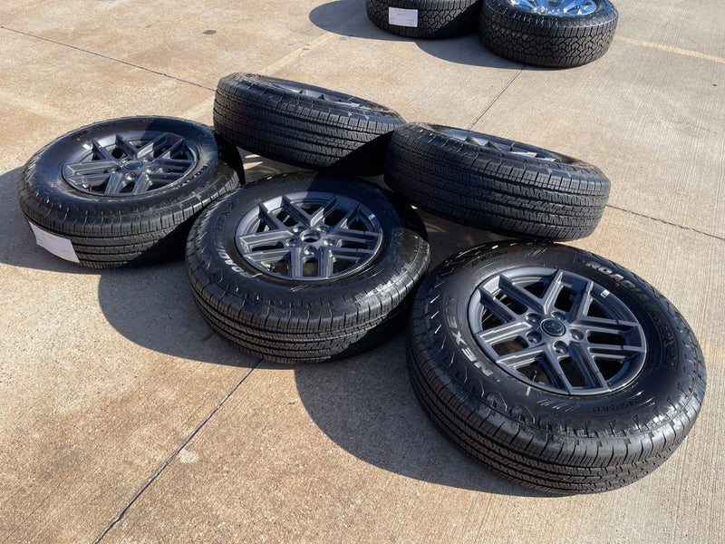 17" Jeep Wrangler Rubicon OEM wheels rims 9324 Gladiator 2025 2026 NEXEN NEW Texas Truck Tire