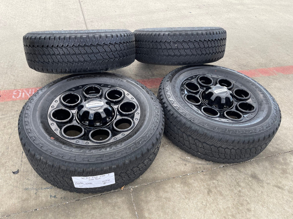 20" Ford F-250 F-350 OEM black Lariat 10299 10484 wheels rims 2024 2025 2026 Texas Truck Tire