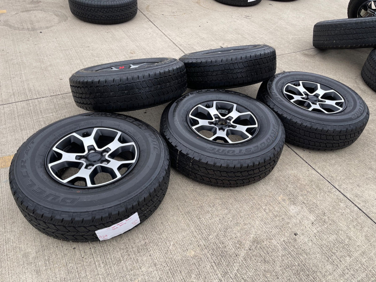 17" Jeep Wrangler Rubicon OEM 9218 wheels rims Gladiator BRIDGESTONE A/T NEW Texas Truck Tire
