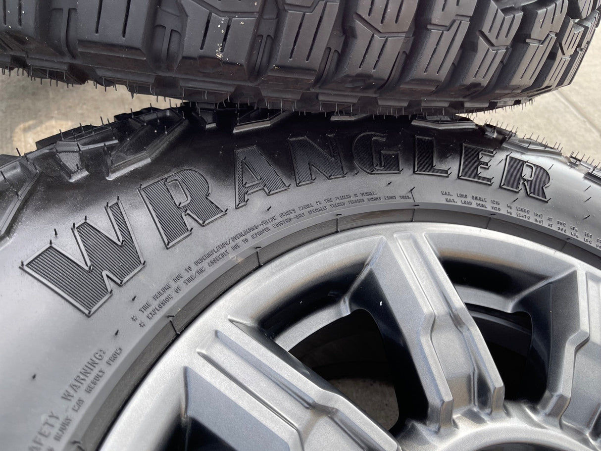 18" GMC Sierra AT4X Chevy Silverado OEM 14131 wheels rims 2025 2026 GOODYEAR M/T Texas Truck Tire
