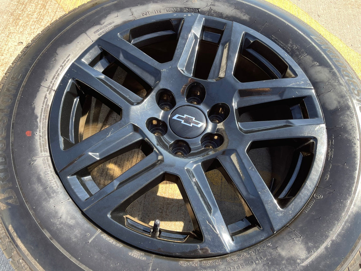 (1) 20" Chevy Silverado Tahoe Suburban ZR2 OEM 5913 wheel rim spare BRIDGESTONE Texas Truck Tire