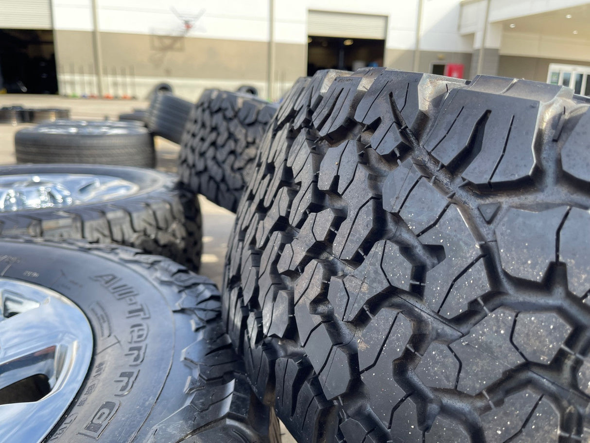 20" Ford F-250 F-350 OEM Lariat 10295 25085 10552 wheels rims NEW BFG KO2 A/T Texas Truck Tire