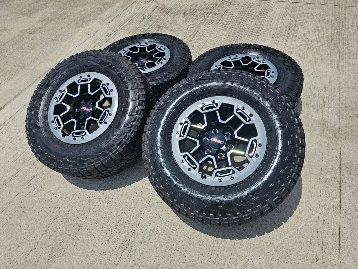 17" GMC Sierra Chevy Silverado OEM Beadlock wheels rims Canyon FALKEN A/T3 NEW Texas Truck Tire
