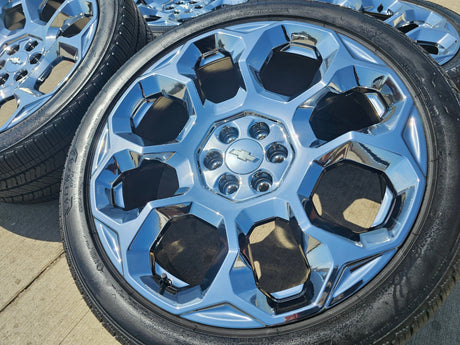 24" GMC Yukon Sierra Tahoe Cadillac Escalade V OEM wheels rims 2025 2026 Texas Truck Tire