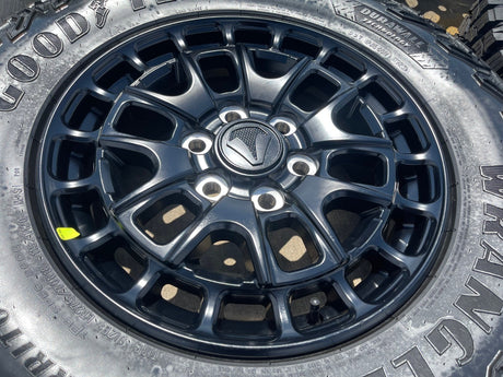 18" Toyota Tundra TSS T FORCE TRD OEM wheels rims Sequoia 2025 2026 2027 NEW Texas Truck Tire