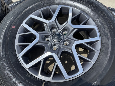 18" Jeep Wrangler Grand Cherokee Gladiator OEM 9331 wheels rims 2025 2026 NEW Texas Truck Tire